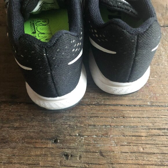 Nike Zoom Pegasus 32 Running Shoes Size 7.5 Black White Womens Sneakers - Picture 5 of 7